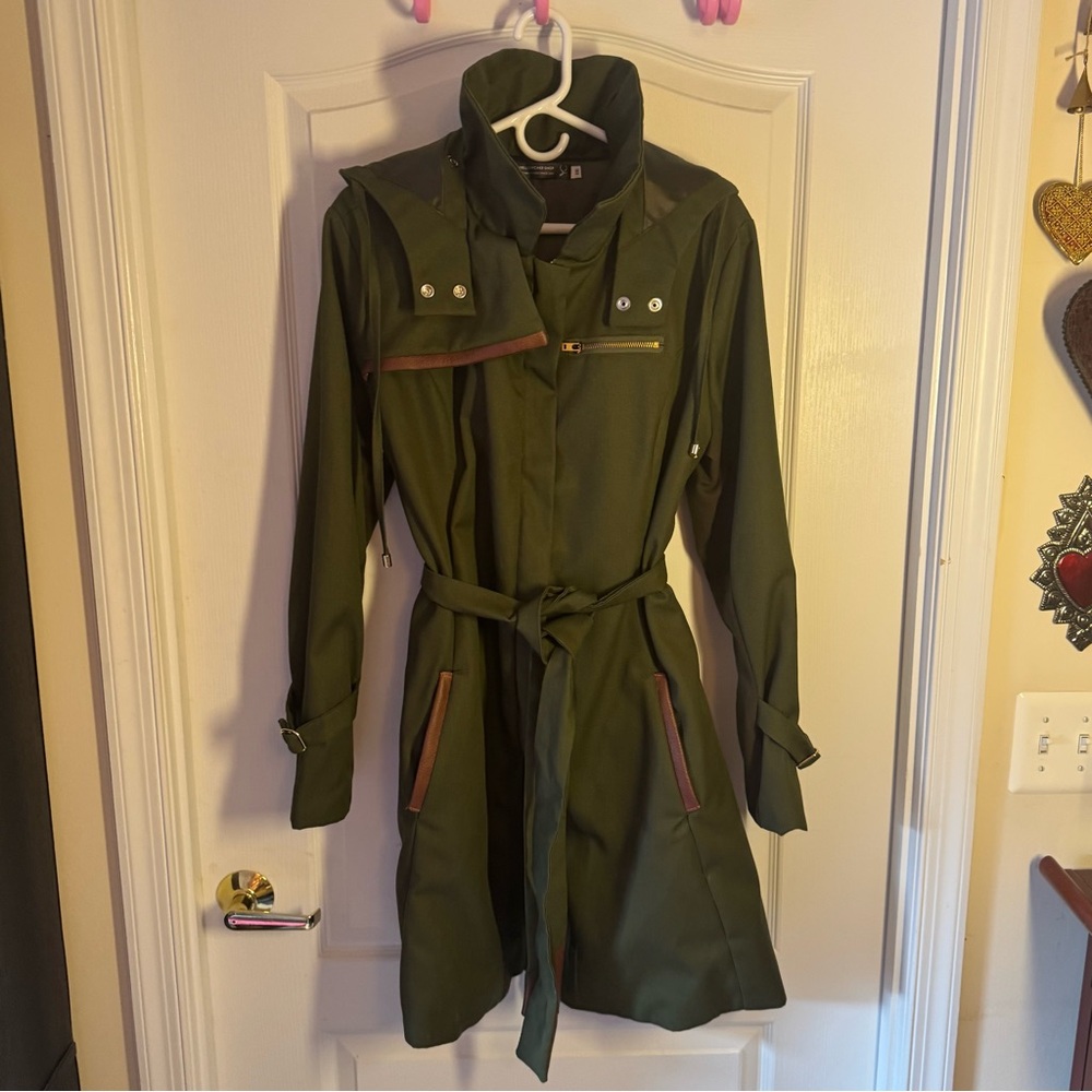Yellowcake Shop Olive Women's Trench Coat -NWOT